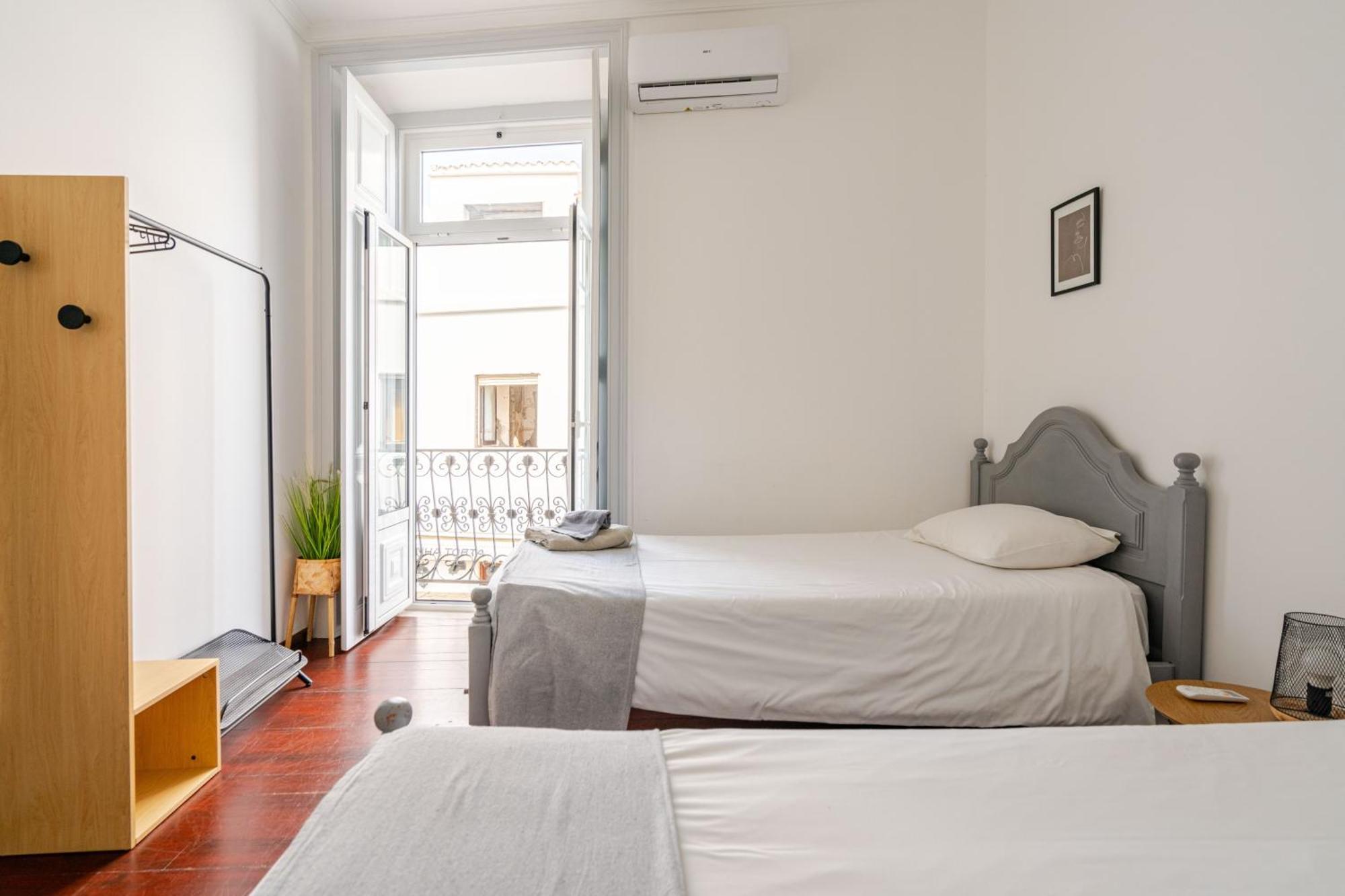 Down Town Beach House Албуфейра Екстериор снимка