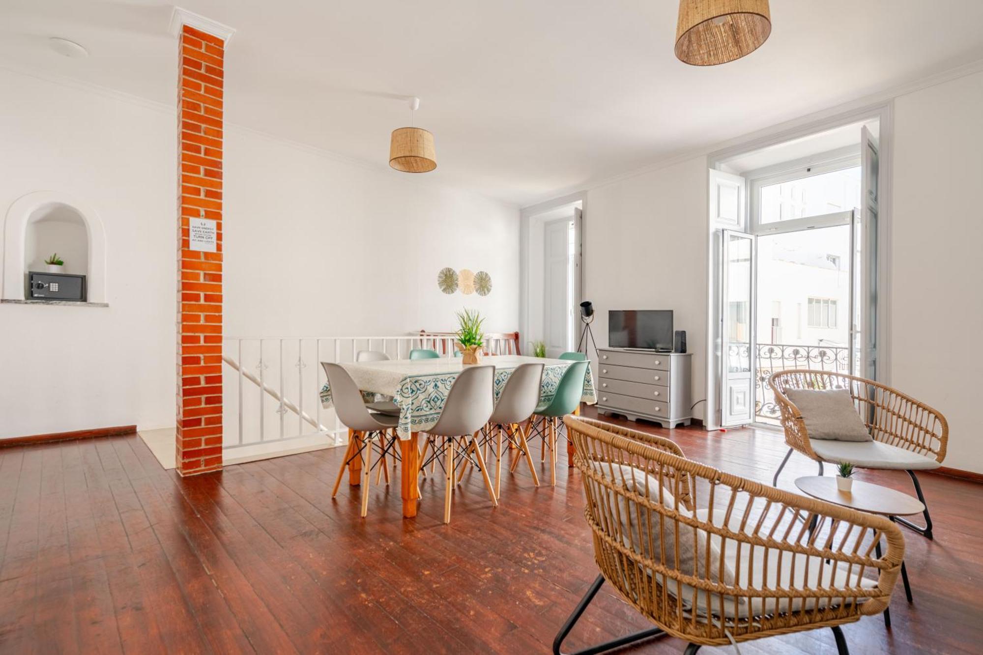 Down Town Beach House Албуфейра Екстериор снимка