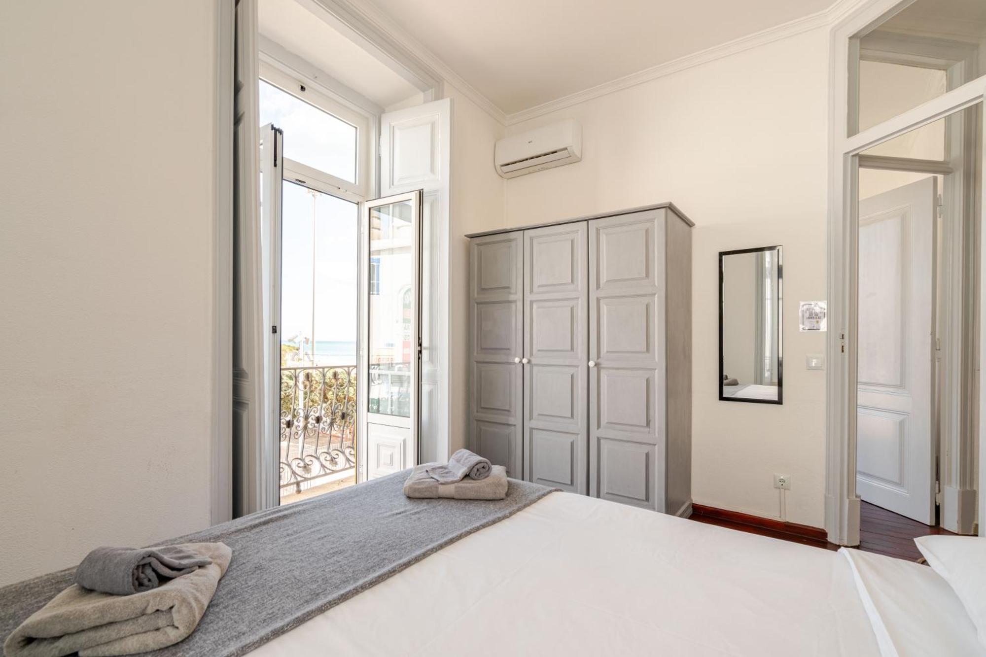 Down Town Beach House Албуфейра Екстериор снимка